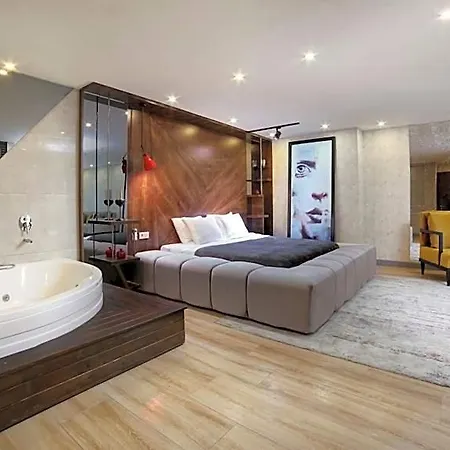 Walton Sisli 4*